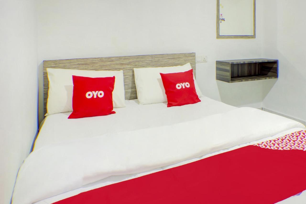 Oyo 90028 Ragula Hotel Johor Bahru Exteriér fotografie